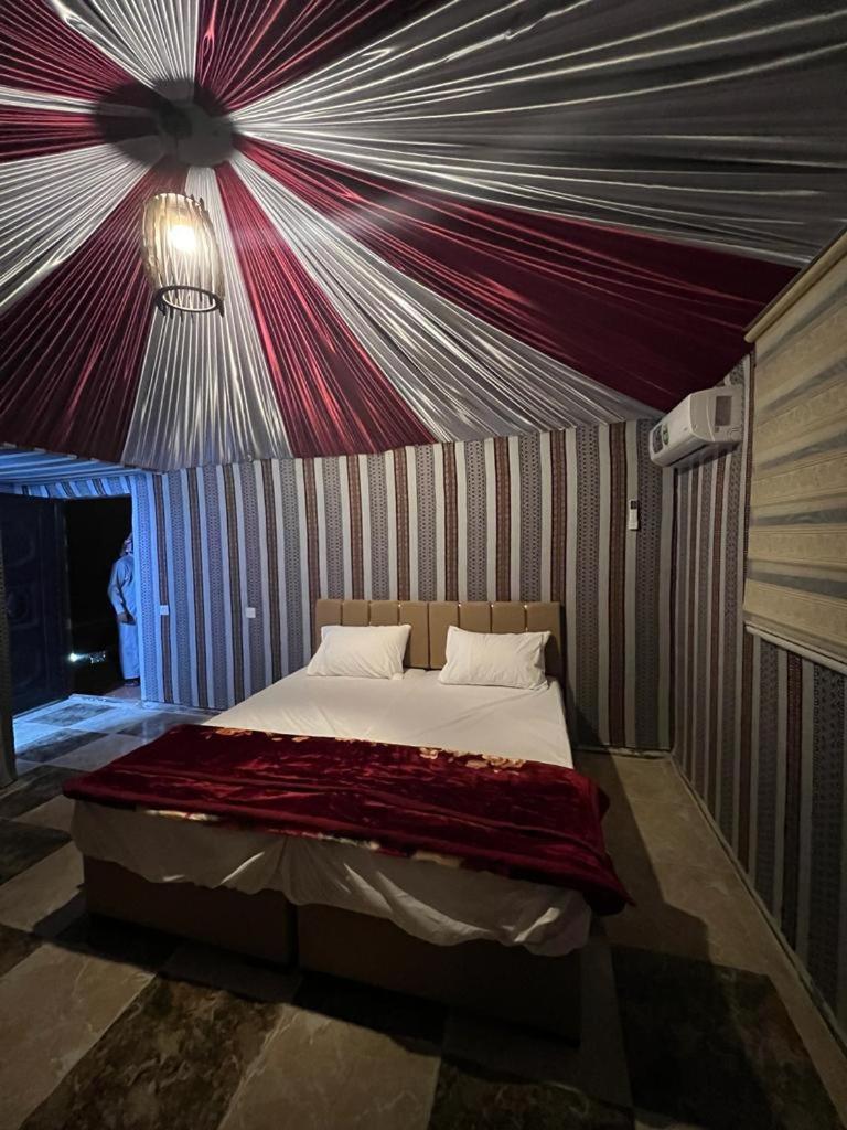 Scarlet Luxury Camp وادي رم المظهر الخارجي الصورة