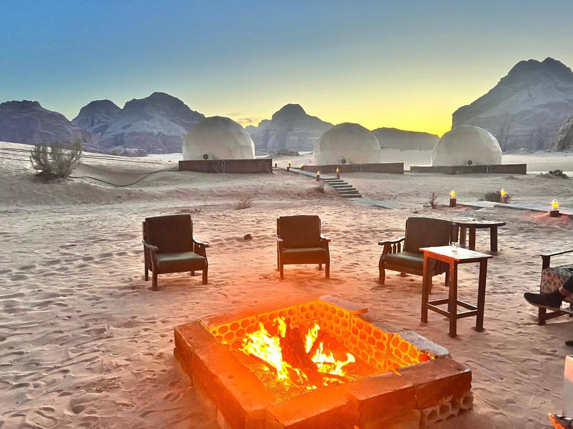 Scarlet Luxury Camp وادي رم المظهر الخارجي الصورة
