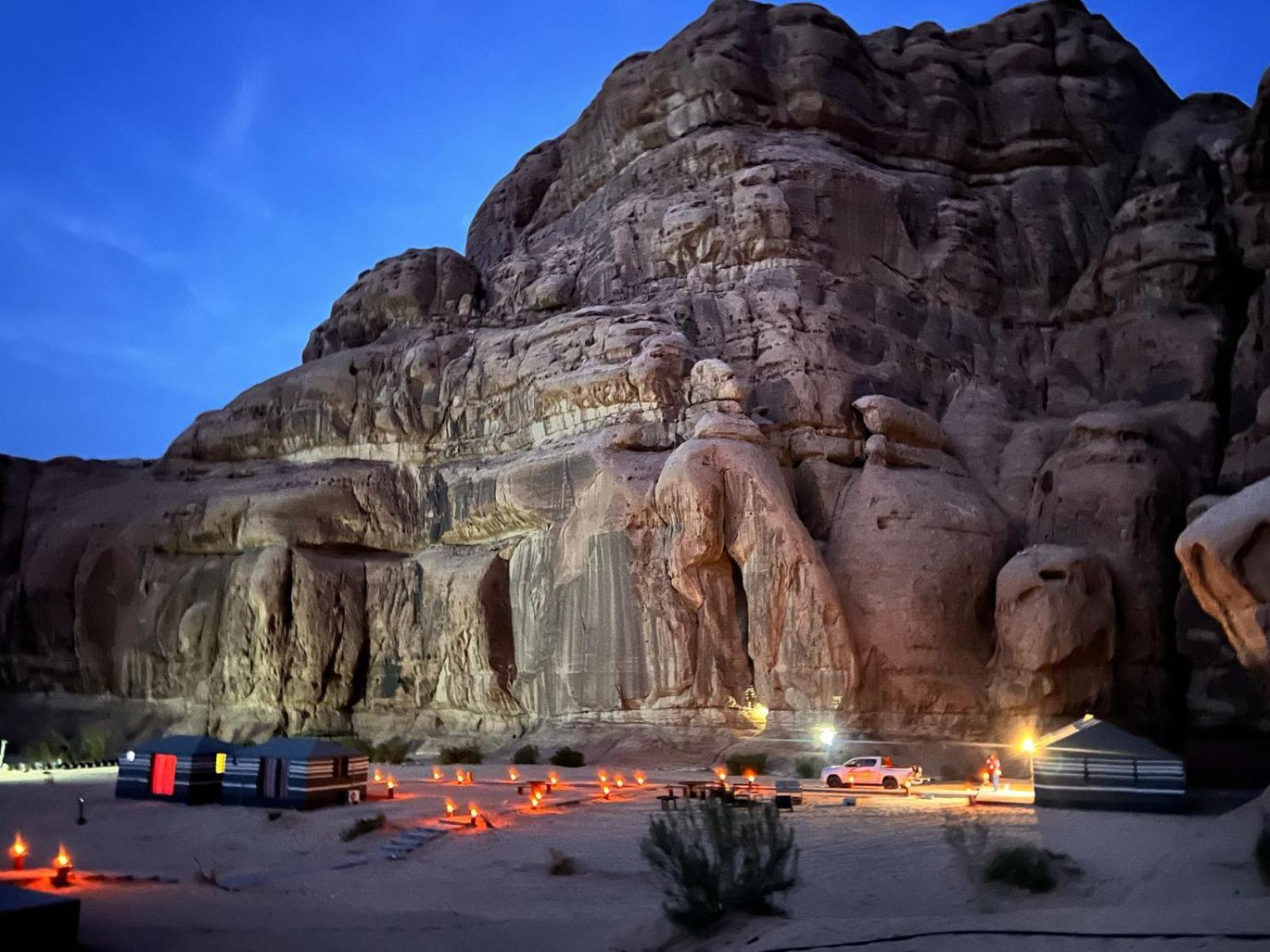 Scarlet Luxury Camp وادي رم المظهر الخارجي الصورة