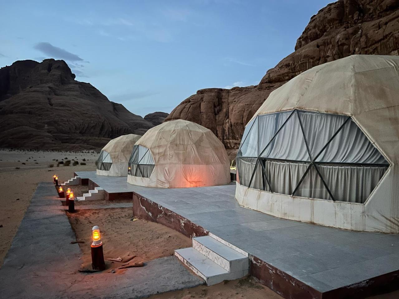 Scarlet Luxury Camp وادي رم المظهر الخارجي الصورة